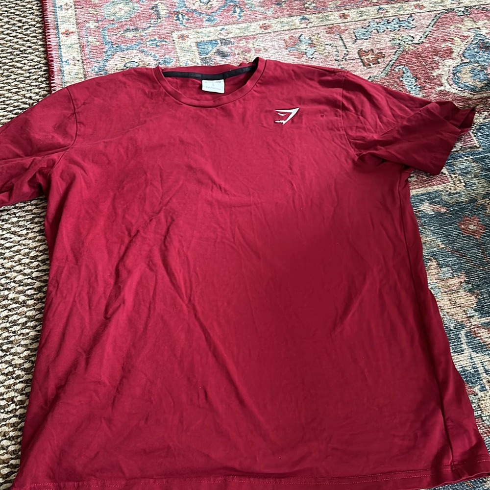 Gymshark red T-Shirt men’s L